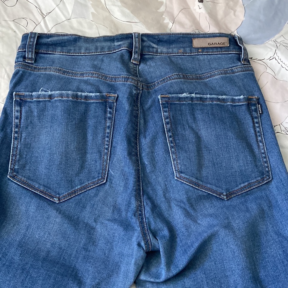 Jean - Picture 2 of 5